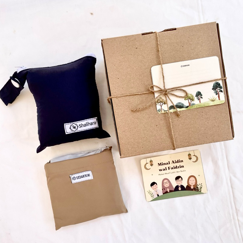 Hampers Mukena Mini Travel dan Upcycle Sajadah Lipat [Sedarikini x Shalihara]